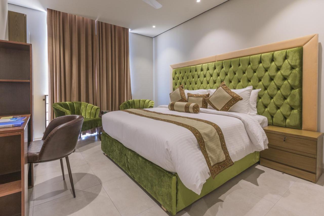 Trivelles Executive Suites Islamabad Eksteriør billede