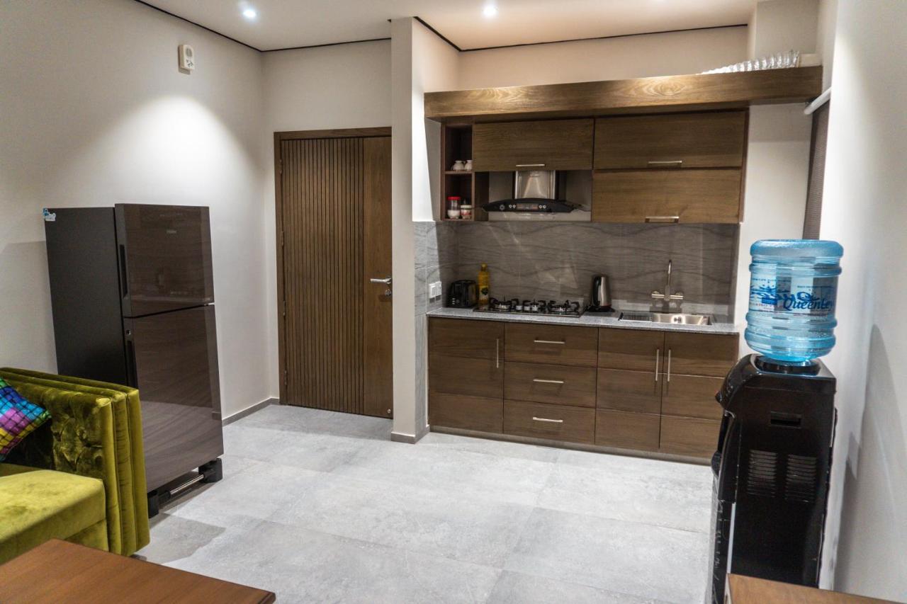 Trivelles Executive Suites Islamabad Eksteriør billede