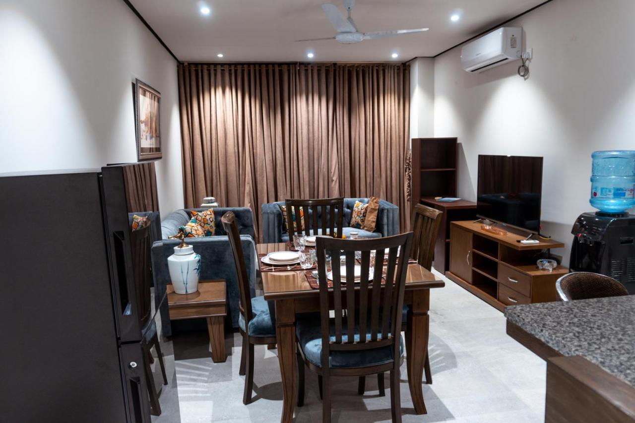 Trivelles Executive Suites Islamabad Eksteriør billede