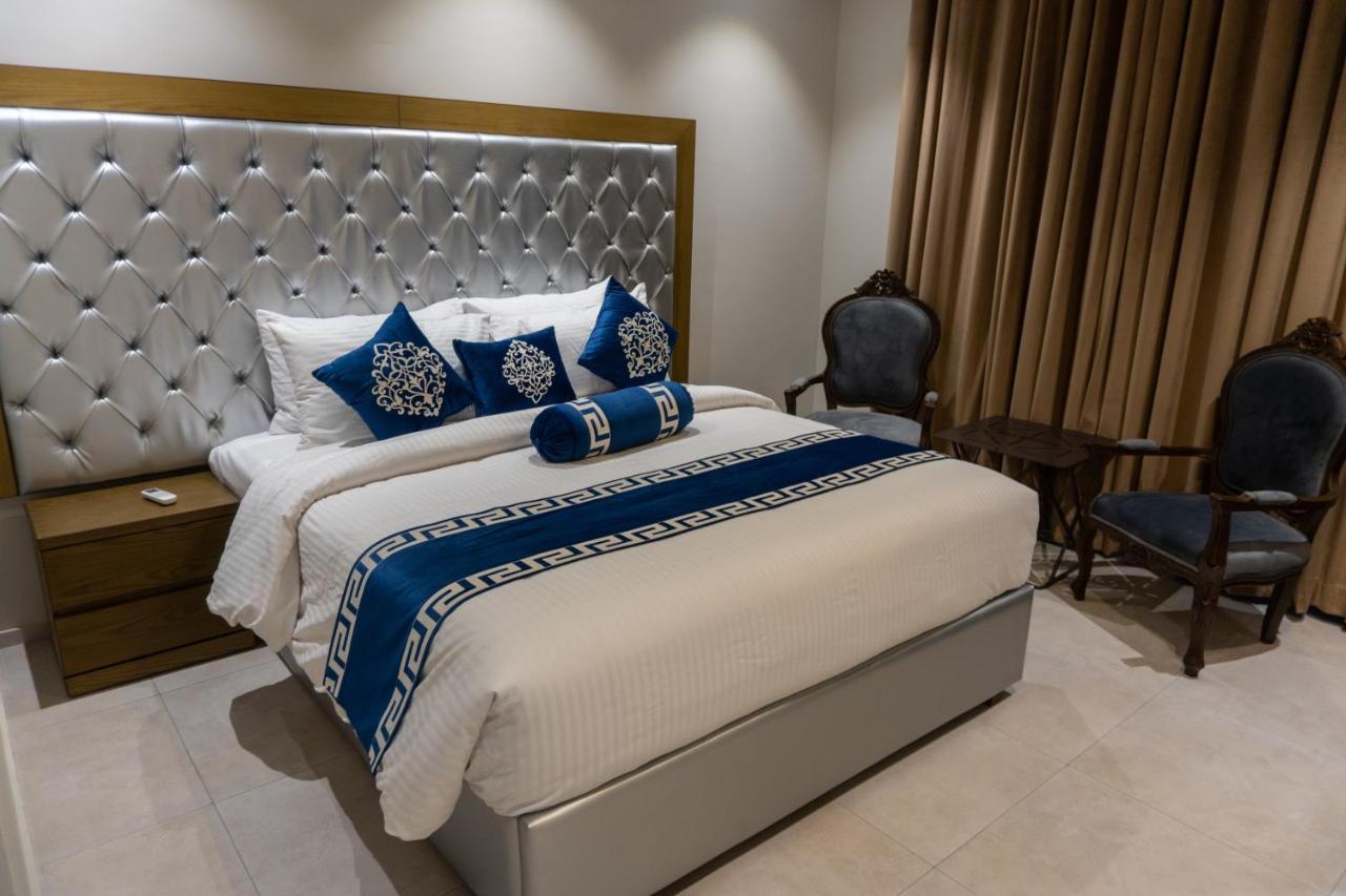 Trivelles Executive Suites Islamabad Eksteriør billede