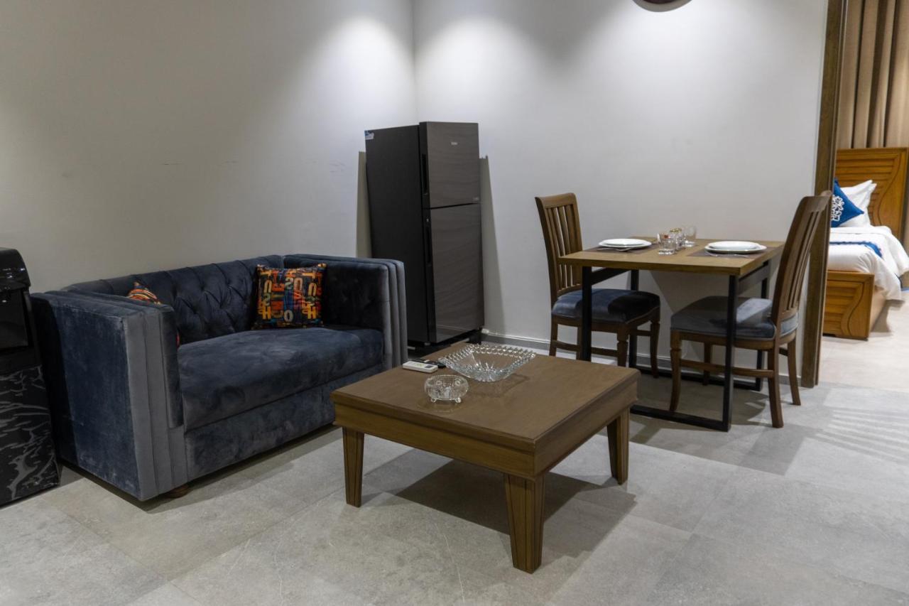 Trivelles Executive Suites Islamabad Eksteriør billede